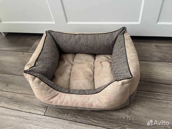 Лежанка для кошек