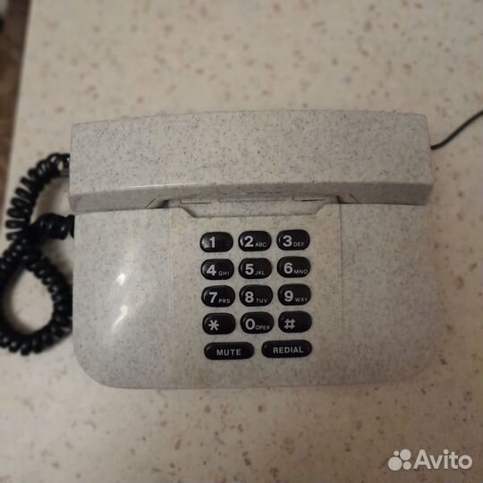 Стационарный телефон