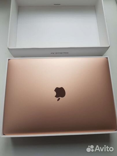 Apple MacBook air 13 2020 m1