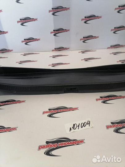 Накладка замка багажника Toyota Camry ACV40 2006-2