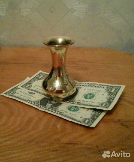 Декоративная ваза (Золотая латунь), Индия