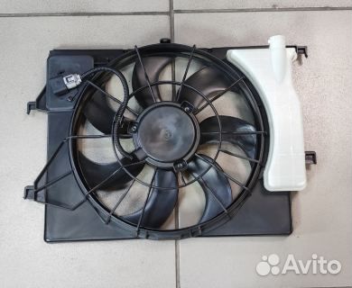 Вентилятор радиатора в сборе Солярис 2, Рио 4 кита