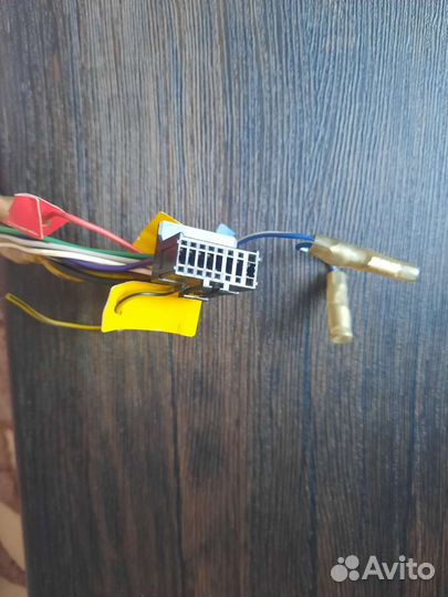 Переходник iso для подключения магнитолы