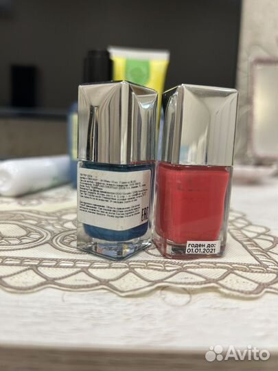 Лак для ногтей dior (диор)