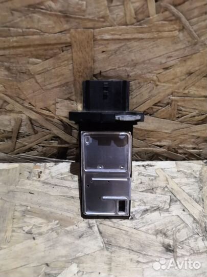 Датчик расхода воздуха Nissan Teana J32 X-Trail 31