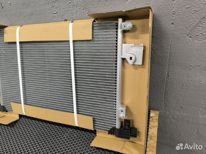 Радиатор кондиционера Mitsubishi Lancer 10