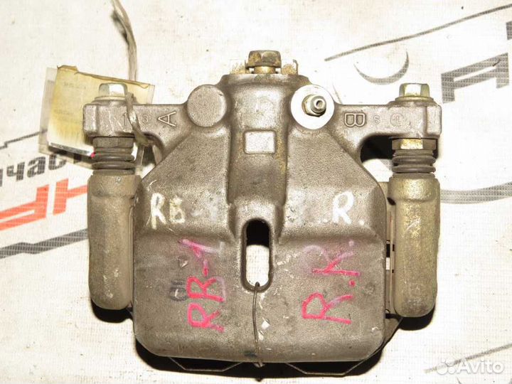 Суппорт В сборе honda odyssey stepwgn RB1 RB2 RG1 RG2 RG3 RG4 A10CL задний правый 2WD 4WD 43018sfej1