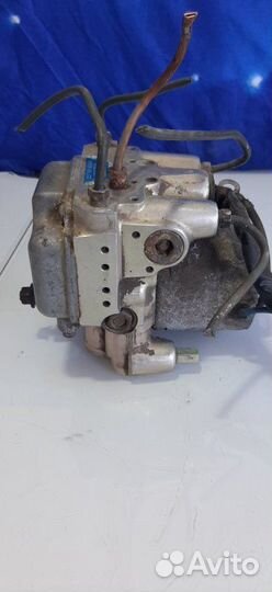 Блок ABS Mitsubishi Pajero 2