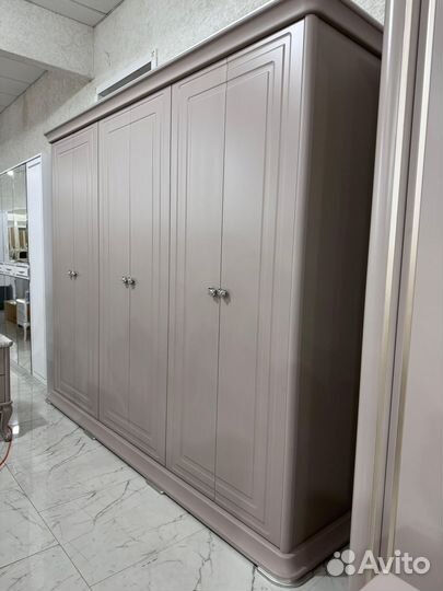 Спальный гарнитур Мия