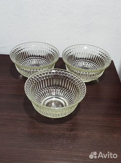 Вазы новые на 600 мл