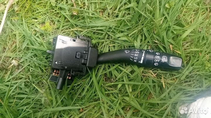 Переключатель подрулевой Hyundai Santa Fe