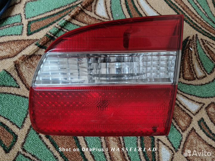 Задний стоп сигнал на Toyota corolla