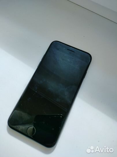 Телефон iPhone 7 128gb
