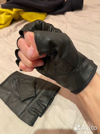 Перчатки для фитнеса