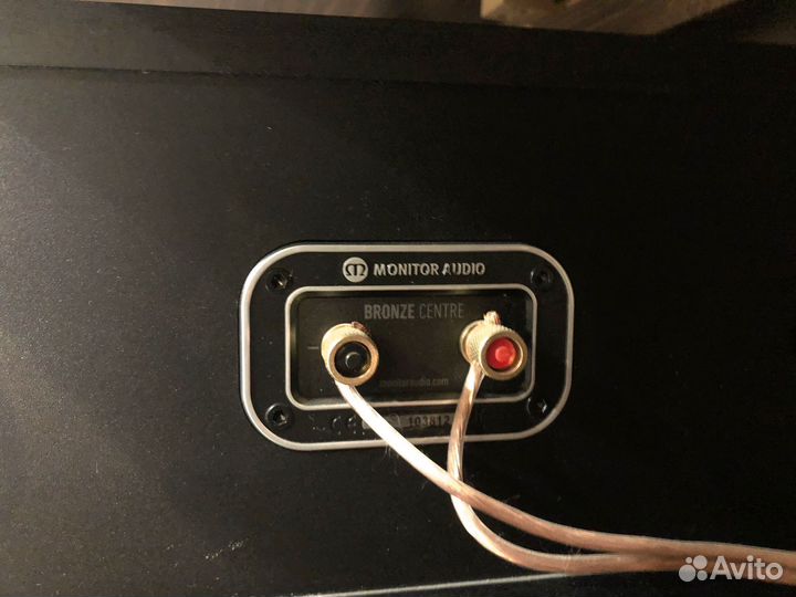 Колонка Monitor audio bronze centre. Монитор центр