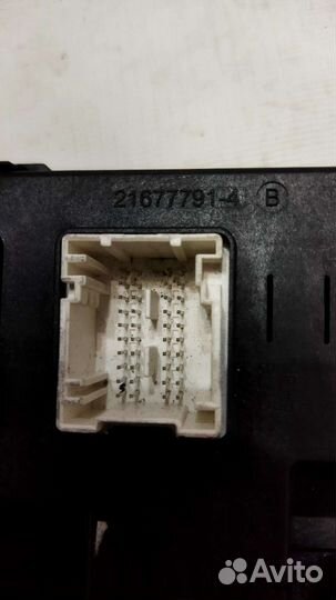 Блок предохранителей для Citroen 2167779