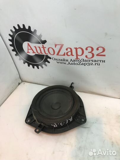 Динамик задний правый Kia Rio 3