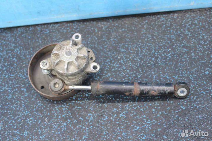 Натяжитель ремня Mercedes-Benz E-Class (Мерседес Е