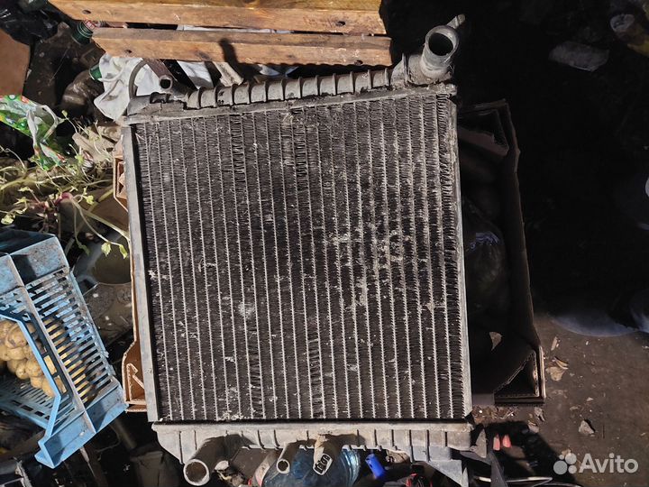Радиатор от Volvo 440