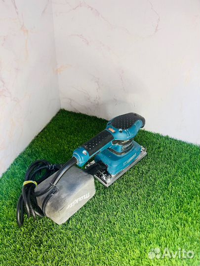 Шлифовальная машина Makita BO3711