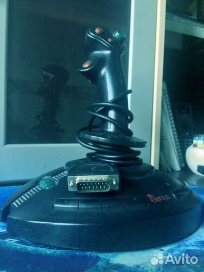 Игровой Джойстик Genius MaxFighter F-23