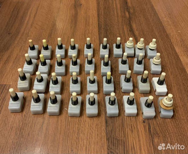 Выключатель кнопка.Сделано в СССР