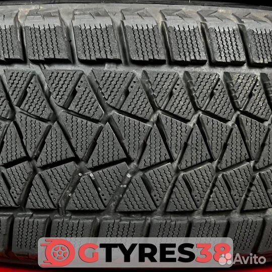Bridgestone Blizzak DM-V2 235/65 R18