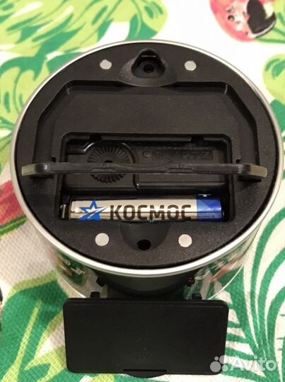 Часы с о. Ибица, металлические