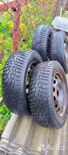 Maxxis ArcticTrekker NP3 195/65 R15 84