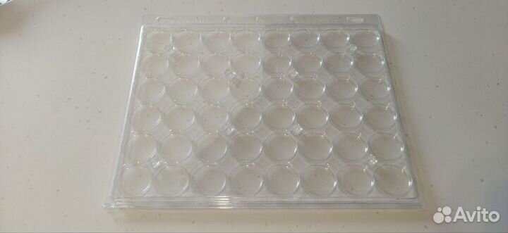 Различные аксессуары для монет