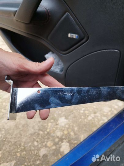 Кронштейн для экономпанелей, крепления полок