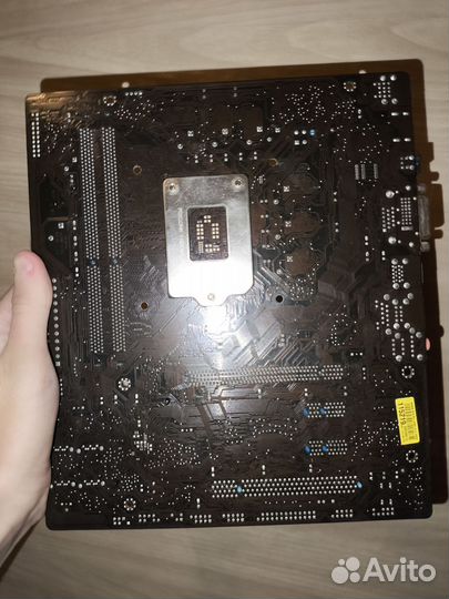 Материнская плата 1155 h61