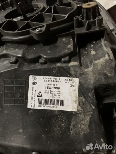 Фара левая Porsche Panamera 2. дефект стекла