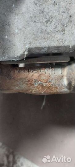 Суппорт передний правый на Cadillac CTS