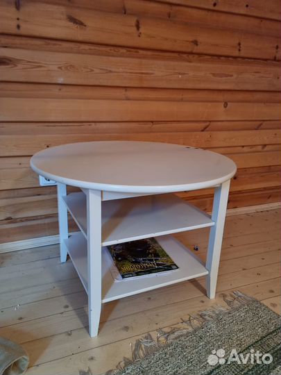 Журнальный столик IKEA