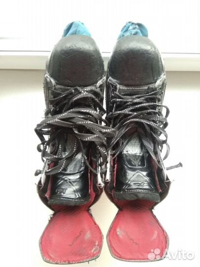 Коньки хоккейные Bauer 1X Pro LE. JR 4D