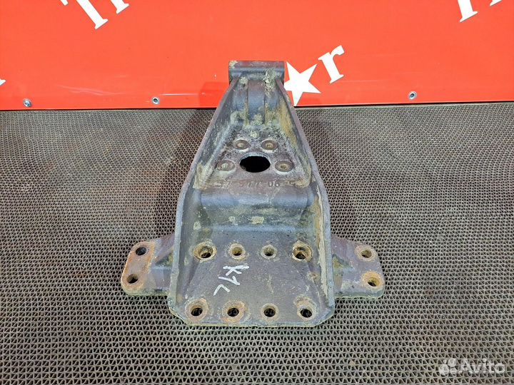 Кронштейн тяги реактивной камаз 5490