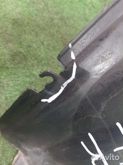 Подкрылок передний правый Suzuki Ignis 2006