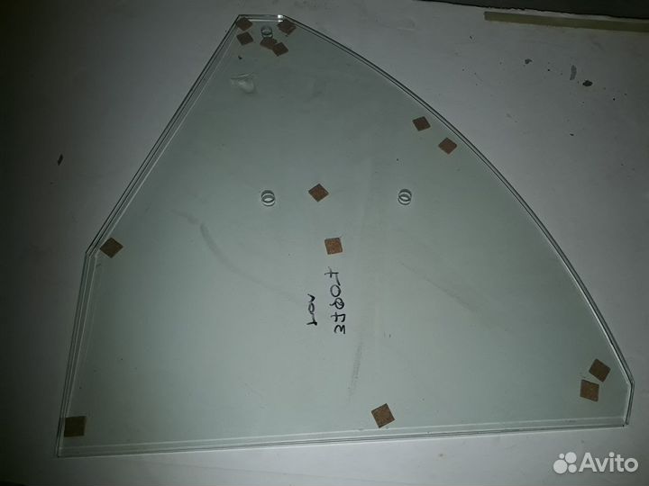 Боковое стекло от настольной витрины Арго 1,5м 1 м