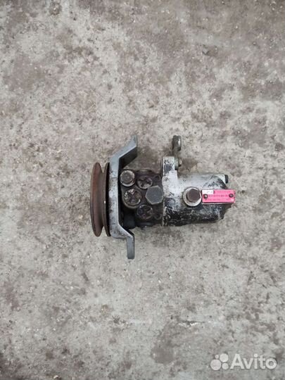 Audi 100 насос гур