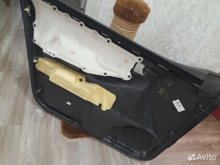 Дверные карты toyota corolla 120