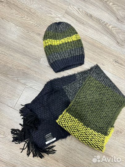 Шапка и шарф sfizio