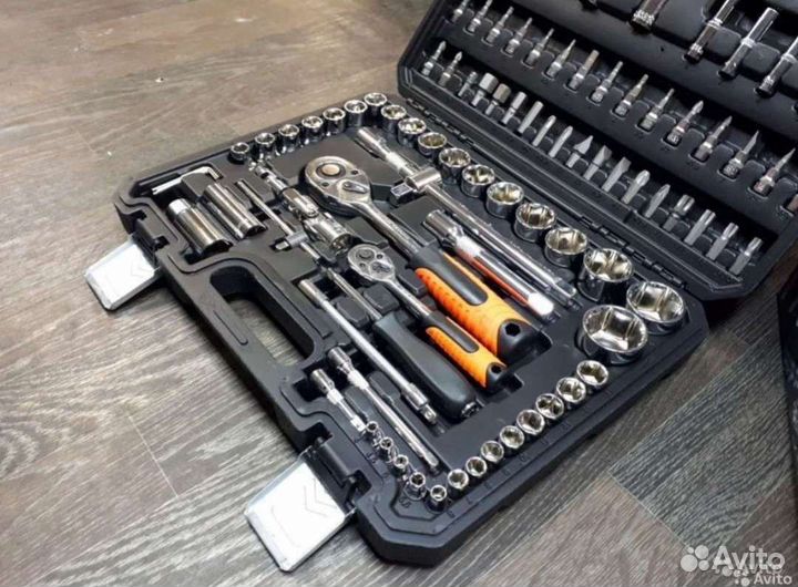 Набор инструментов Механник 94