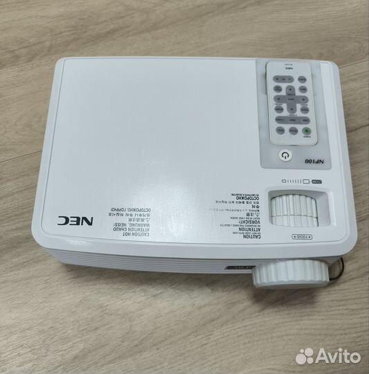 Проектор Nec NP 100 G с пультом и сумкой