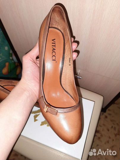 Туфли женские 39 размер vitacci