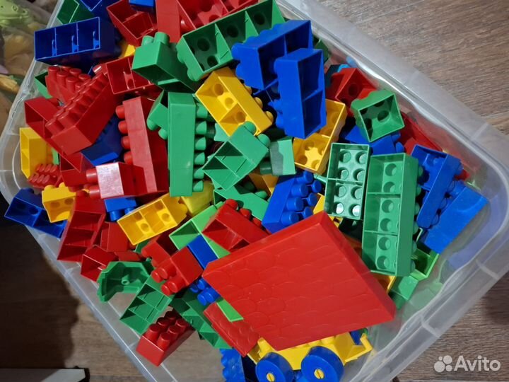 Лего крупное