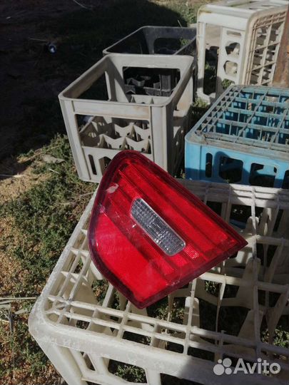 Продаю фару заднюю Хундай Элантра