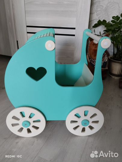 Коляска для кукол