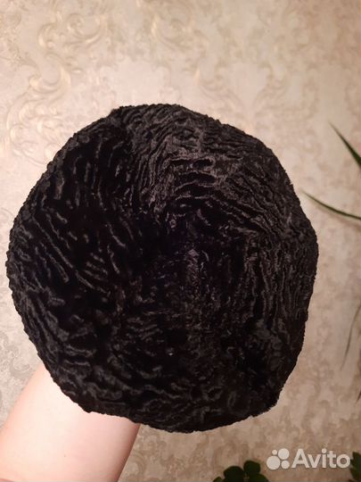 Берет женский