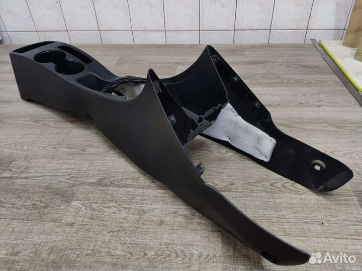 Центральная консоль для hyundai solaris (оригинал)